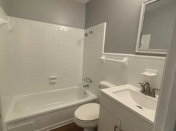 5604 Picadilly Circus St, Gautier, MS 39553