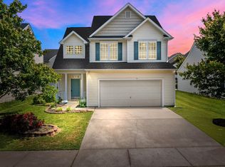 8042 Marsh Hollow Dr, Raleigh, NC 27616