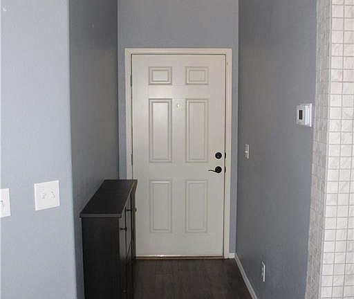 3rd image of 2119 Camel St