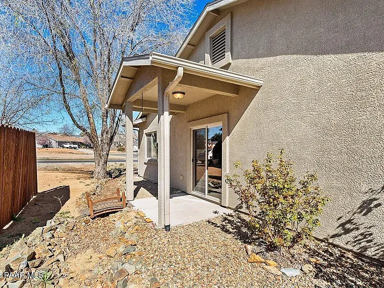 4679 N Viewpoint Dr #2 — Photo 12