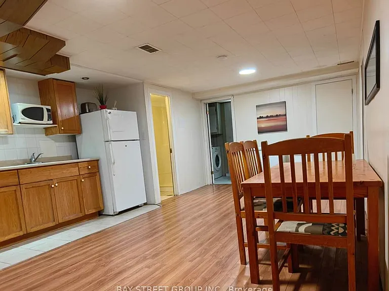 14 Macbeth Blvd — Photo 20