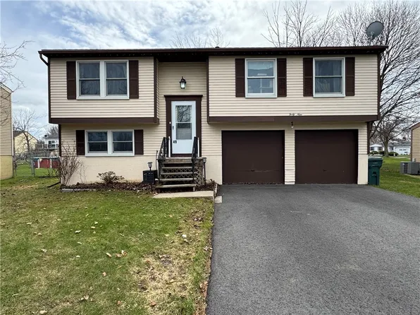 49 Parkedge St, Rochester, NY 14606