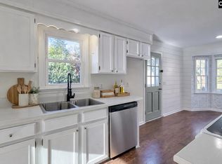 140 Old Pond Ln, Columbia, SC 29212