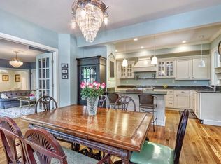 1571 Centre St #A, Boston, MA 02132
