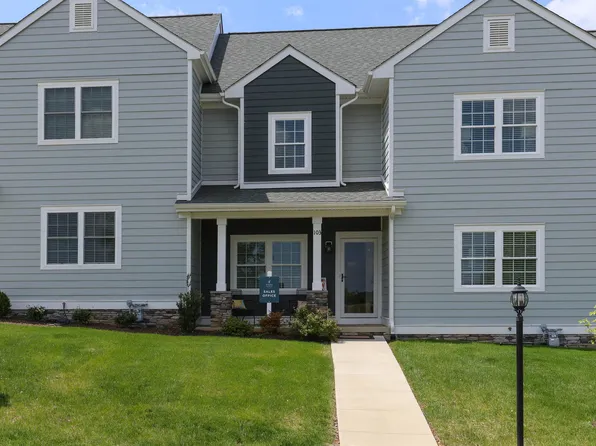 103 Whispering Oaks Dr, Staunton, VA 24401