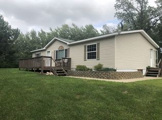 520 Cemetery Rd, Hackensack, MN 56452