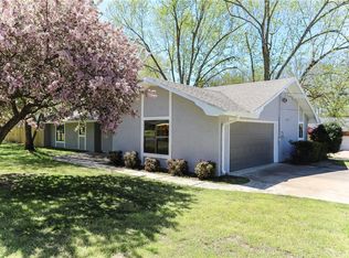 1005 Robin Haven Dr, Bentonville, AR 72712