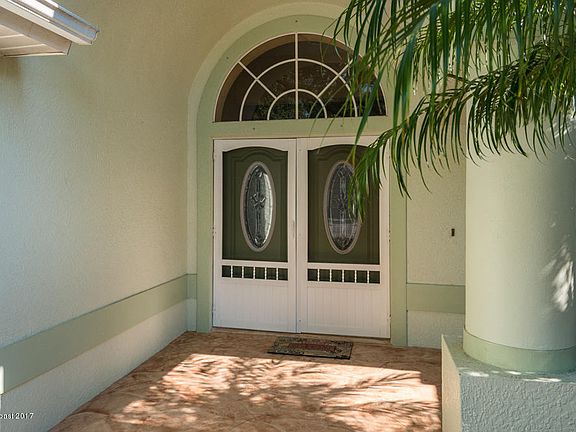 3rd image of 3259 Lago Vista Dr