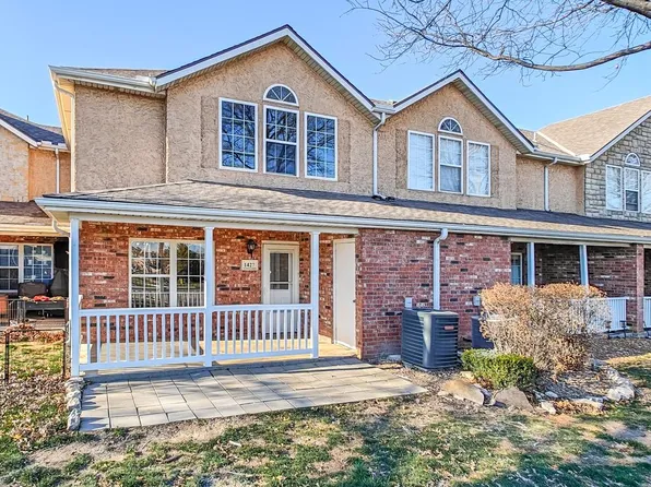 1427 E 120th St, Olathe, KS 66061