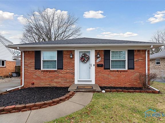 3rd image of 5536 Winona Dr