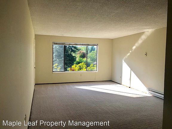 2nd image of 17120 15th Ave NE #S-101