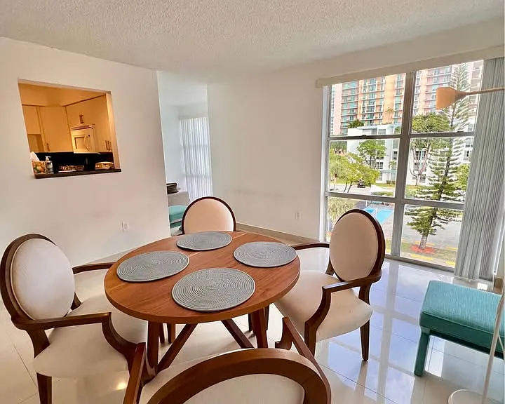 17574 Atlantic Blvd #4-416 — Photo 4