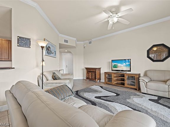 5th image of 5600 Chelsey Ln APT 104