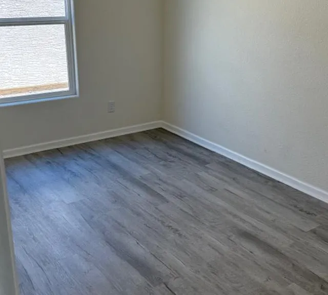 2414 Village Dr — Photo 12
