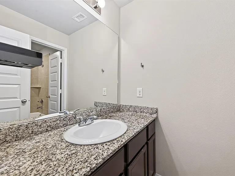 32931 Franklin Brooks Dr — Photo 29