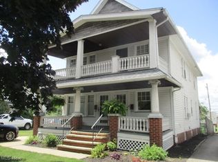 4654 E 93rd St, Garfield Heights, OH 44125