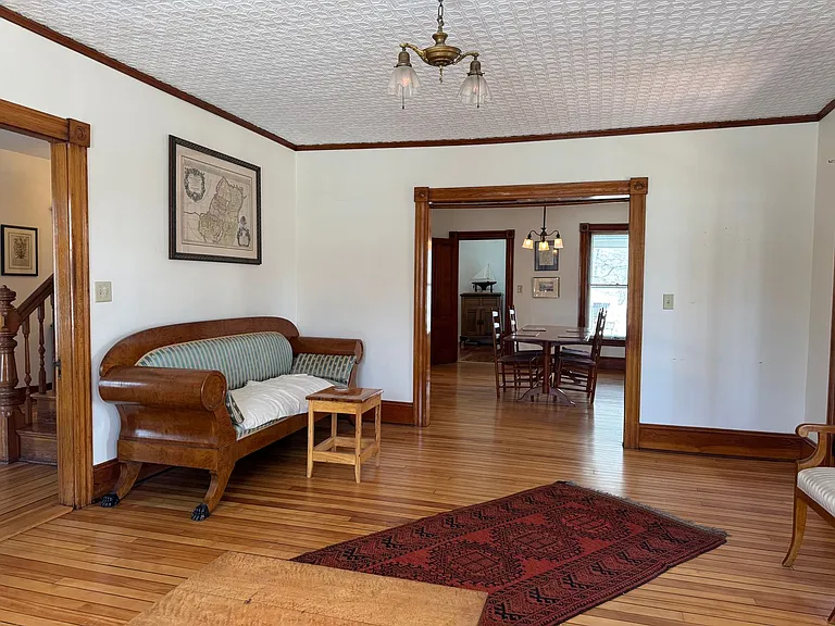 410 Main St — Photo 12