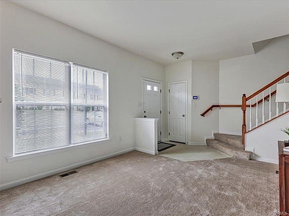 3rd image of 6018 Bluffwood Ct