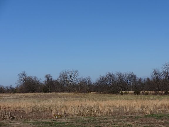 4th image of County Rd 240