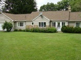 3289 Kearsley Lake Ct, Flint, MI 48506