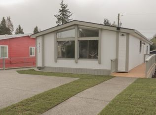 9811 18th Ave SW, Seattle, WA 98106