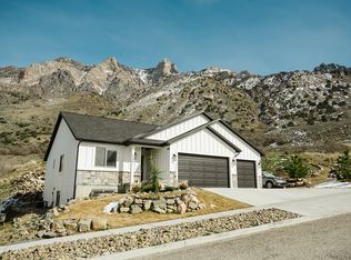 337 E Saddleback Rd, Willard, UT 84340