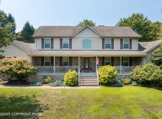 969 Hideaway Hill Rd, Kunkletown, PA 18058