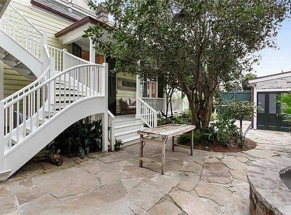 5th image of 1009 Saint Philip St