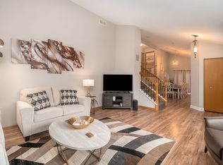 1810 Wind Song Dr #Id1285099p, Joliet, IL 60435