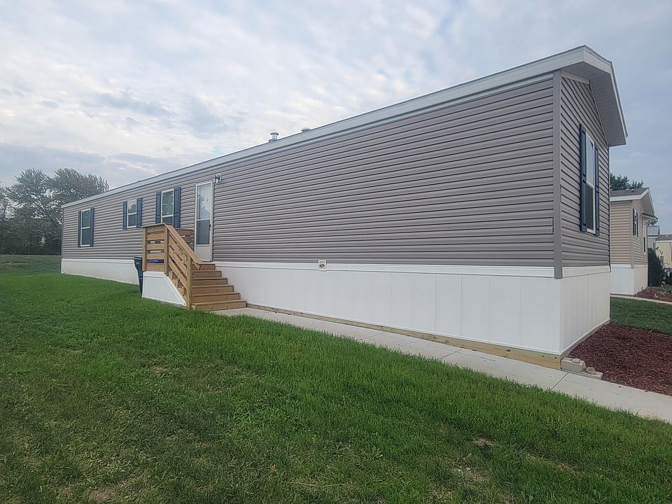 228 GOLFVIEW CT North Liberty IA Zillow