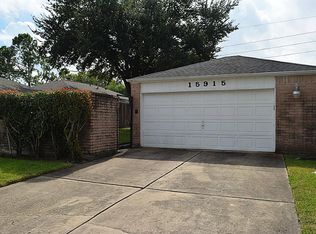15915 Camino Del Sol Dr, Houston, TX 77083