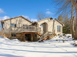 N6439 Lakeshore Dr, Hilbert, WI 54129