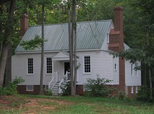 17300 Giles Rd, Amelia Court House, VA 23002