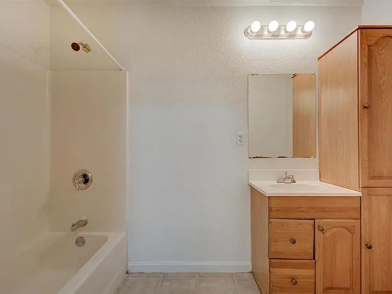 4405 Barrow Ave #B — Photo 13