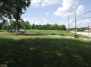 8 Lambert Dr, Carrollton, GA 30116
