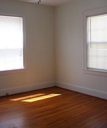 5th image of 1314 Hillcrest Ave