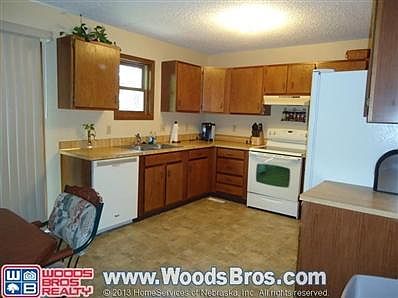 5th image of 2211 W Mulberry St