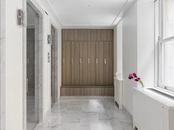 225 West 86th Street image 8 of 18