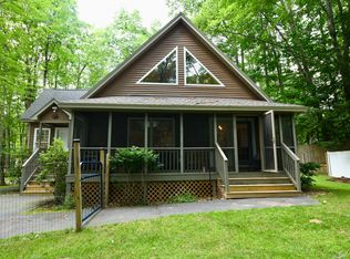 52 Thomas Pond Shore Rd, Casco, ME 04015