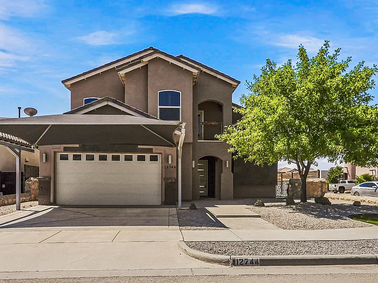 12744 Midland Ct — Photo 2