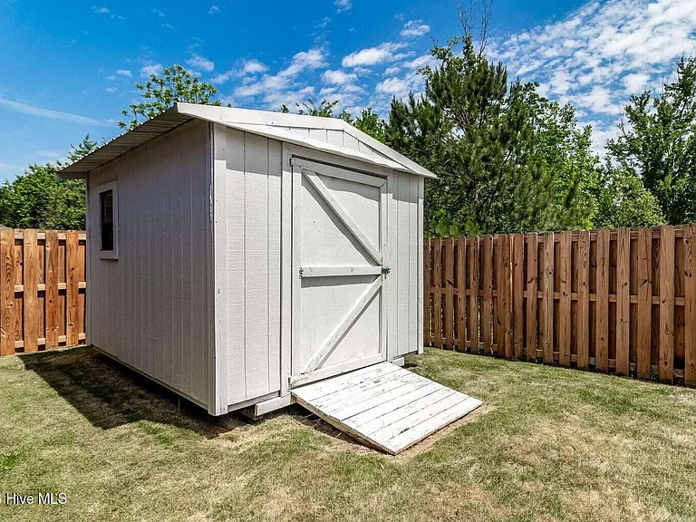 4458 Galway Dr — Photo 47