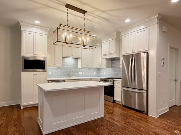 5618 Maggie Way, Lawrence, KS 66049
