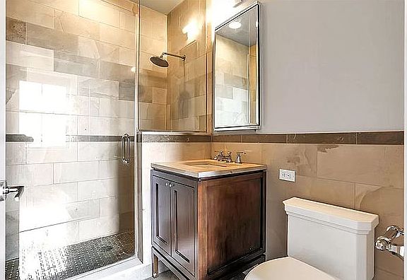 5th image of 1 Hanson Pl APT 24G
