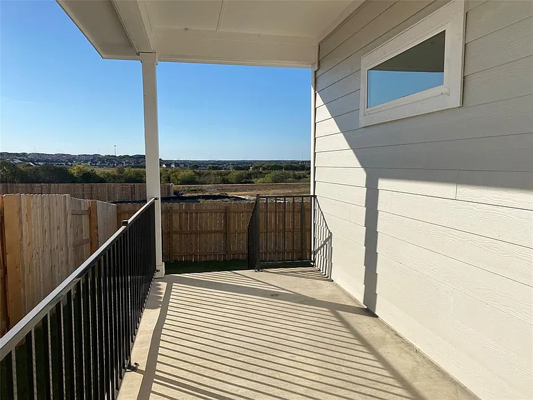 11704 Murano Dr — Photo 25