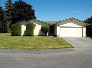2135 Robyn Dr, Ferndale, WA 98248