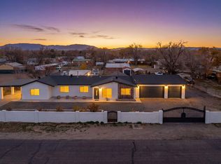 5726 Wood Dr SW, Albuquerque, NM 87105