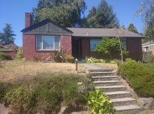 10313 11th Ave NW, Seattle, WA 98177