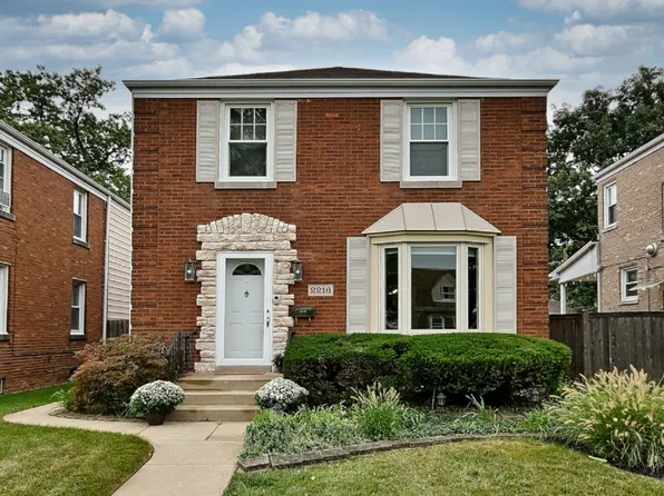 2216 N 76th Ct, Elmwood Park, IL 60707