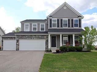1519 Bent Maple Dr, Blacklick, OH