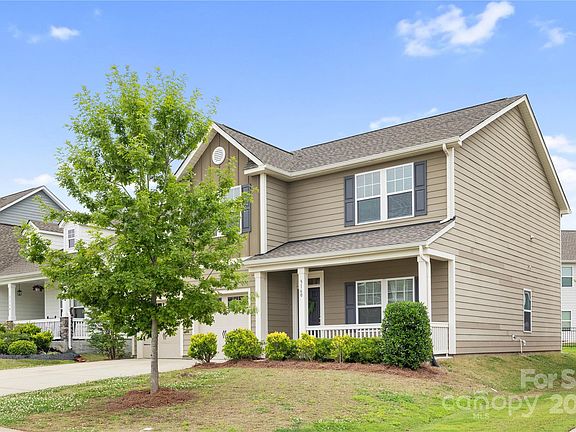 2nd image of 5160 Thomasville Dr #123